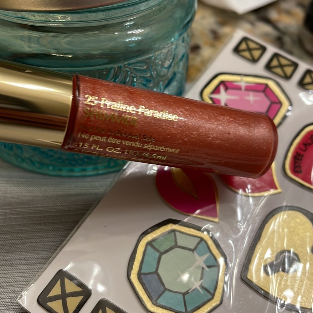 ESTEE LAUDER the winner tool NEW Exclusive edition! Gloss lipstick and mascara. - Picture 6 of 10